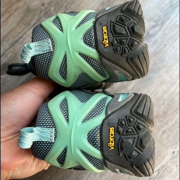 Merrelle hiking shoes - Picture 6 of 8